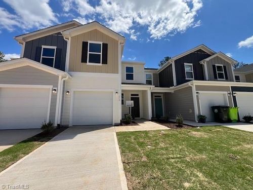 158 Parker Ln, Mebane, NC, 27302-7616 | Card Image
