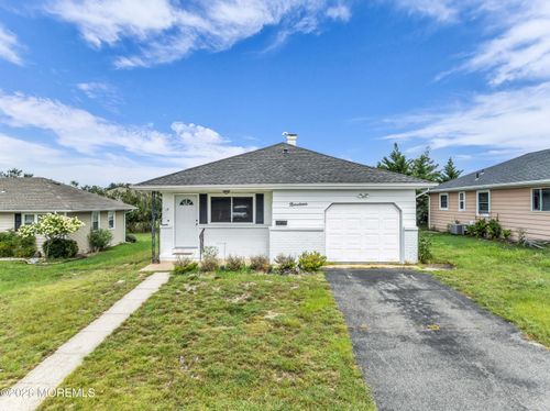19 Saint David Drive, Toms River, NJ, 08757 | Card Image