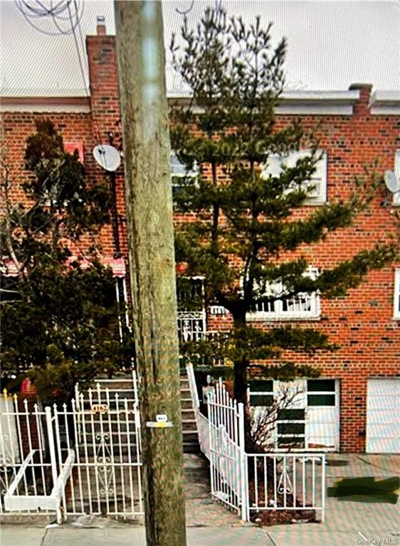 Baychester Ave, Bronx, NY 10466