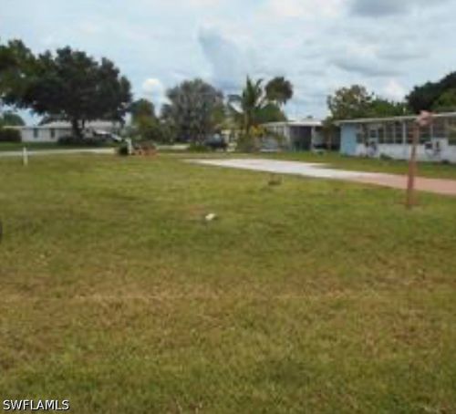 501 Riviera Blvd W, NAPLES, FL, 34112-9111 | Card Image