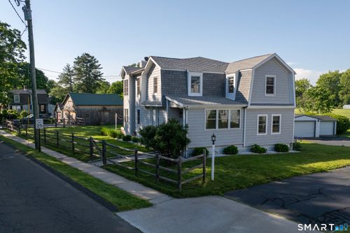 168 Union St, Guilford, CT, 06437-2717 | Card Image