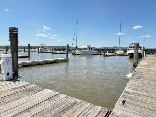 28 Half Moon Bay, Cortlandt, NY, 10520 | Card Image