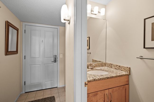 15_7500_Edinborough_331515_mls.jpg | Image 13