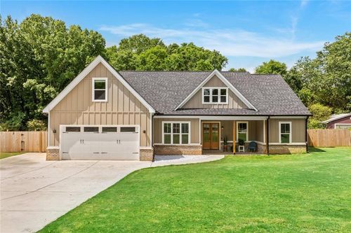 109 Plantation Rd, Winder, GA, 30680-3870 | Card Image