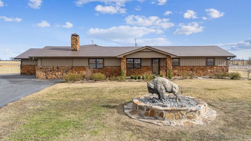 437367 E 320 Rd, Big Cabin, OK, 74332-8505 | Card Image