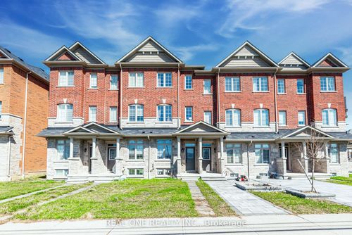 4798 16th Ave, Markham, ON, L6C0V8 | Card Image