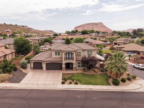 649 S Haley Dr, Washington, UT, 84780-0019 | Card Image