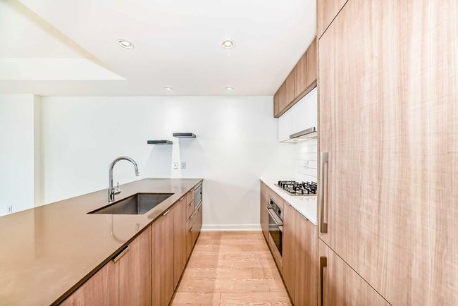 206 - 128 2 Street Sw, Condo with 1 bedrooms, 1 bathrooms and 1 parking in Calgary AB | Image 6