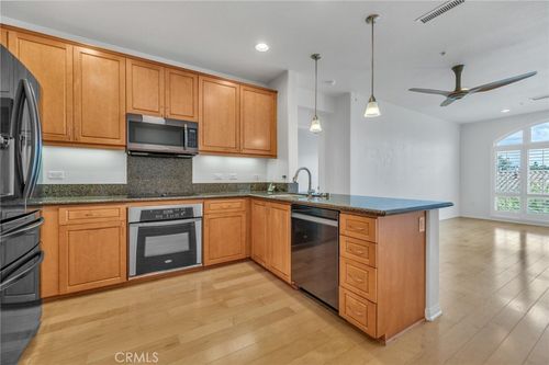 unit-414-3887 Pell Pl, San Diego, CA, 92130-4154 | Card Image