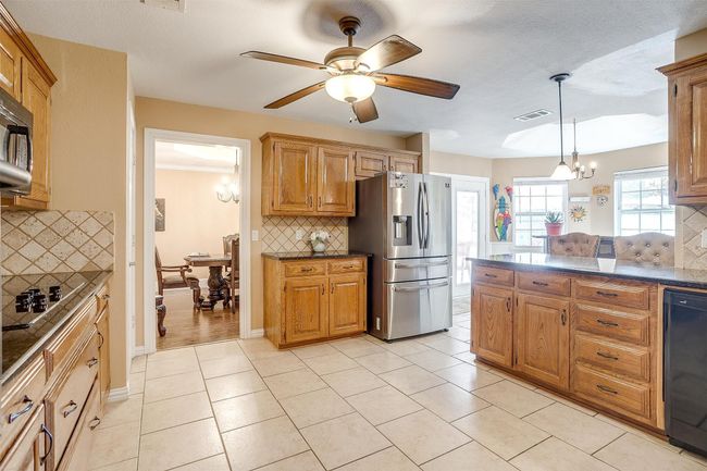 816 Autumn Lake Dr, House other with 4 bedrooms, 2 bathrooms and null parking in Allen TX | Image 16