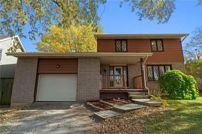 241 Mill Dr, House other with 5 bedrooms, 2 bathrooms and 3 parking in Paisley ON | Image 3