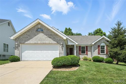 1234 Westrun Dr, Ballwin, MO, 63021-8355 | Card Image