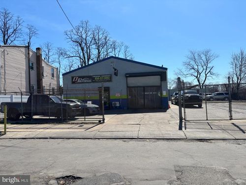 2722 Sherman Ave, CAMDEN, NJ, 08105-3916 | Card Image