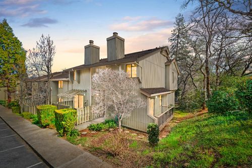 apt-92-13017 Lincoln Way, Auburn, CA, 95603-4143 | Card Image