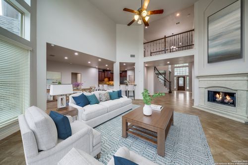 934 Wilderness Trl, New Braunfels, TX, 78132-4683 | Card Image