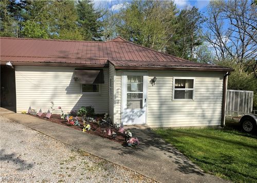 46242 County Road 501, Coshocton, OH, 43812 | Card Image