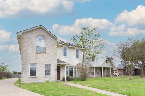 2427 Pintail Loop, College Station, TX, 77845-4316 | Card Image