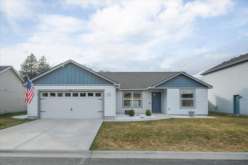 2011 N Arties Ln, Spokane Valley, WA, 99016-9828 | Card Image