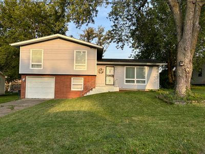 5187 S Harlan Drive, House other with 3 bedrooms, 2 bathrooms and 4 parking in Rochelle IL | Image 1