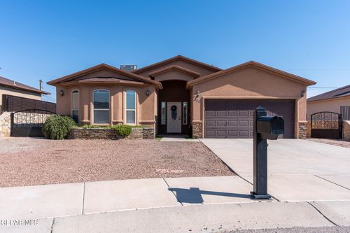 536 El Cerro Dr, Sunland Park, NM, 88063-9570 | Card Image