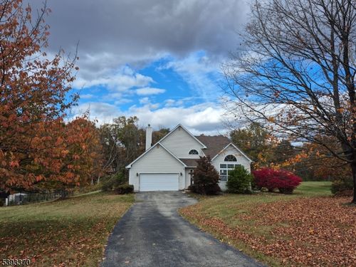 13 Apple Ridge Rd, Sussex, NJ, 07461-4401 | Card Image