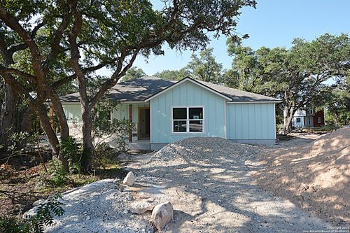 968 High Dr, Spring Branch, TX, 78070-4248 | Card Image