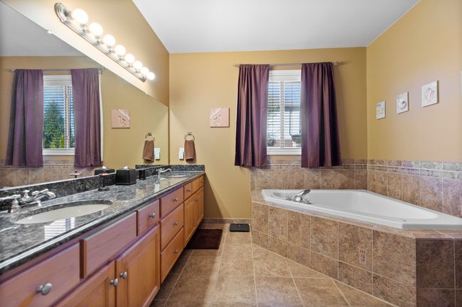 7689 Birch Ln, House other with 3 bedrooms, 3 bathrooms and null parking in Shelby Township MI | Image 21