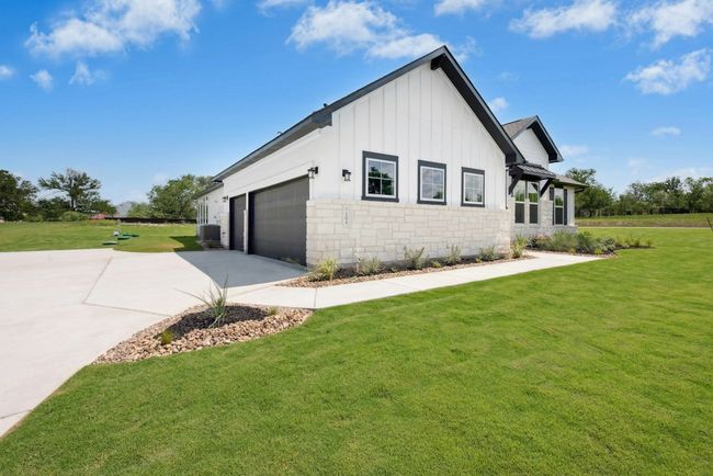 104 Merlin Ct, House other with 4 bedrooms, 3 bathrooms and 3 parking in Cedar Creek TX | Image 26