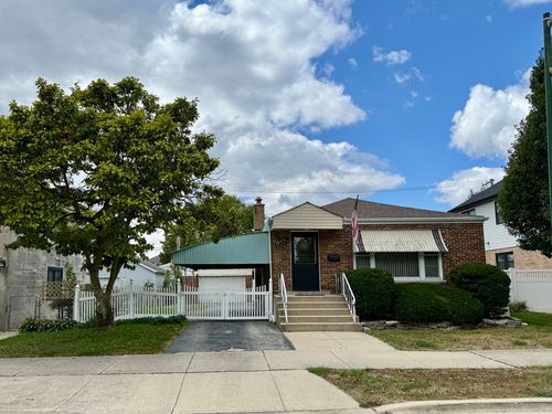 10416 S Sacramento Ave, Chicago, IL, 60655-2006 | Card Image
