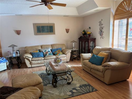 5145 Nw 75th Ave, Lauderhill, FL, 33319-6332 | Card Image