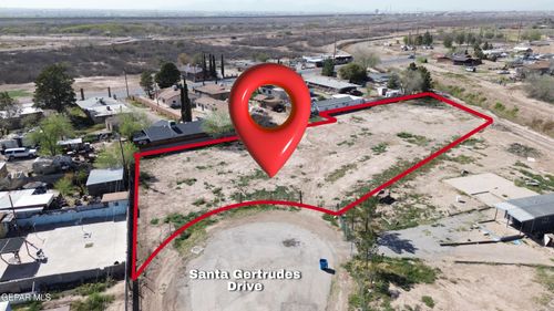 681 Santa Gertrudes Dr, El Paso, TX, 79927-1240 | Card Image