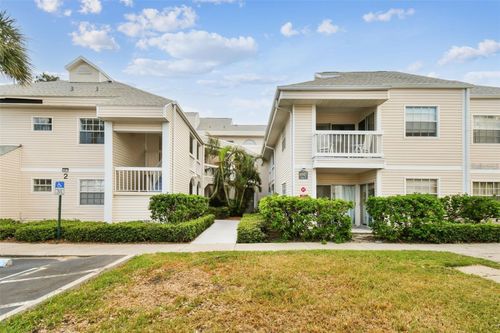 2203-6907 Stones Throw Cir N, ST PETERSBURG, FL, 33710-4775 | Card Image