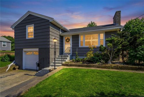 14 Clara Rd, Tiverton, RI, 02878-1506 | Card Image