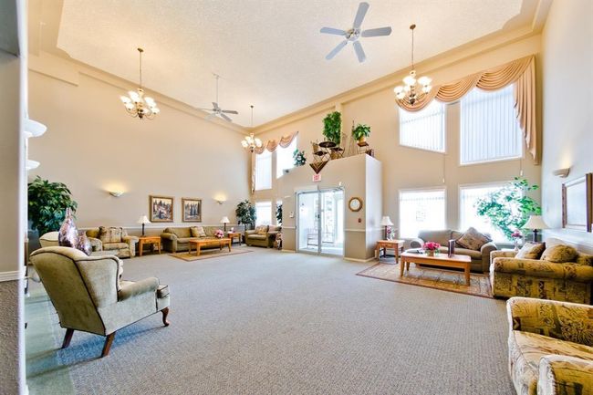 201 - 550 Prominence Rise Sw, Condo with 2 bedrooms, 2 bathrooms and 1 parking in Calgary AB | Image 4