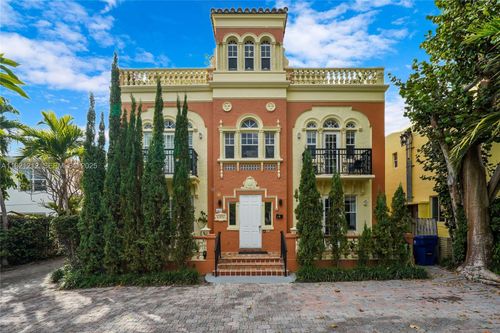 apt-3-2870 Pine Tree Dr, Miami Beach, FL, 33140-4344 | Card Image