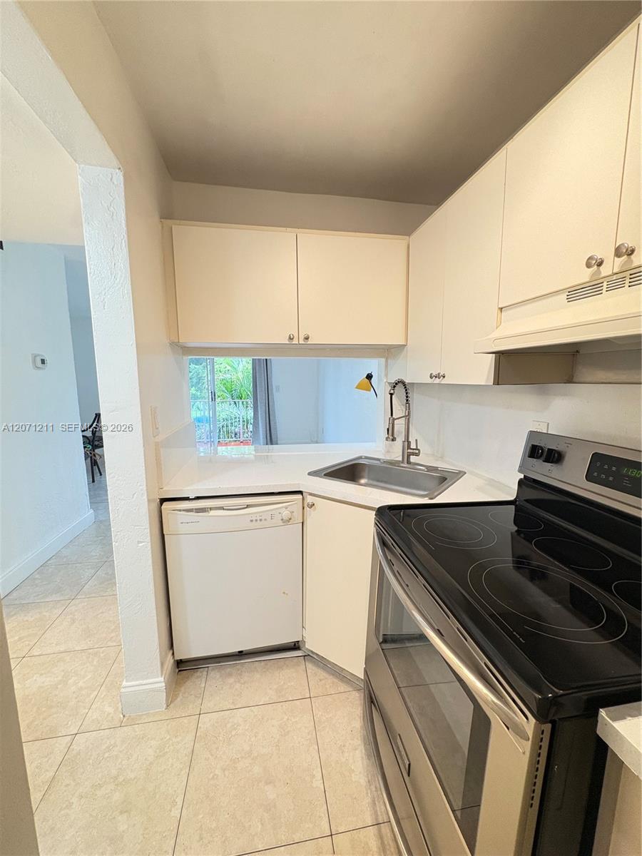 Residential Lease in Miami 3