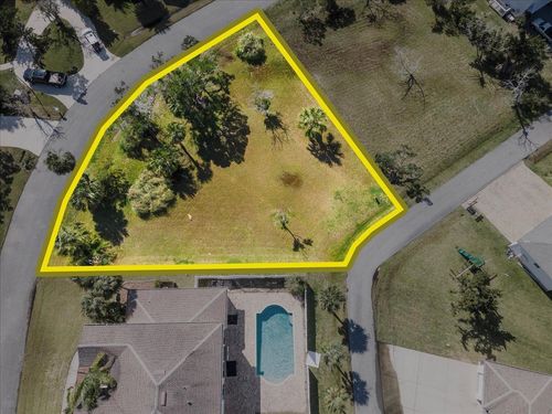 136 Oyster Catcher Cir, St Augustine, FL, 32080-5372 | Card Image