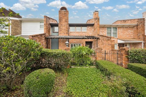 2454 Country Club Drive, Pearland, TX, 77581 | Card Image