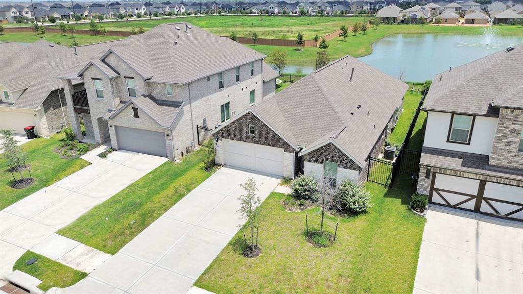 Long Beach Bay Dr, Katy, TX 77493