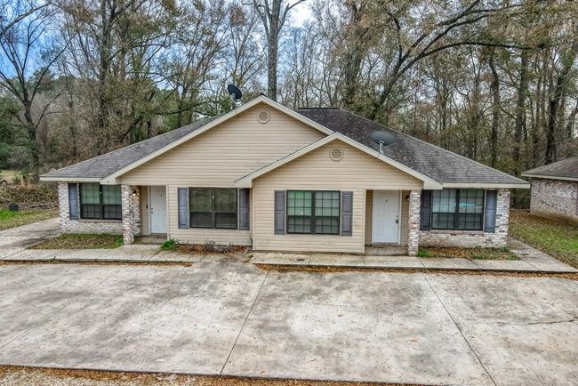 540 S 1 St St, Home with 12 bedrooms, 8 bathrooms and null parking in Ponchatoula LA | Image 25