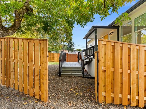 19-2311 Sw 6th Ave, Camas, WA, 98607-2550 | Card Image