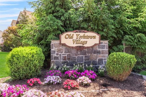2b-2 Kings Ct, Mohegan Lake, NY, 10547-1119 | Card Image