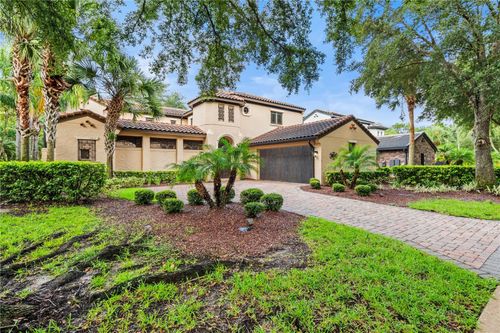 9841 Covent Garden Dr, ORLANDO, FL, 32827-7031 | Card Image