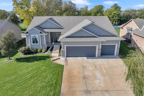 4319 N Cimarron St, Wichita, KS, 67205-8621 | Card Image