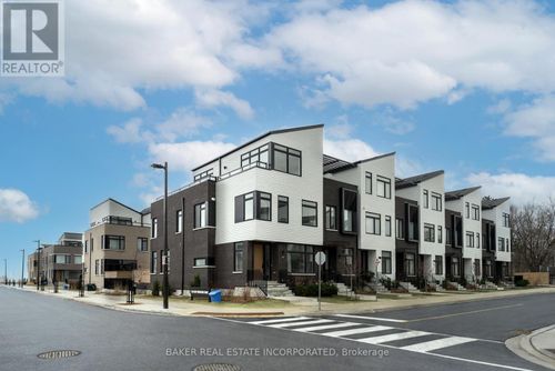 45-30 Lou Parsons Way, Mississauga (Port Credit), ON, L5H0B2 | Card Image