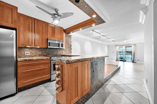 apt-308w-1775 N Andrews Sq, Fort Lauderdale, FL, 33311-4842 | Card Image