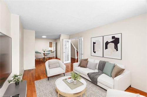 4-27 Wilsonview Ave, Guelph, ON, N1G2W5 | Card Image