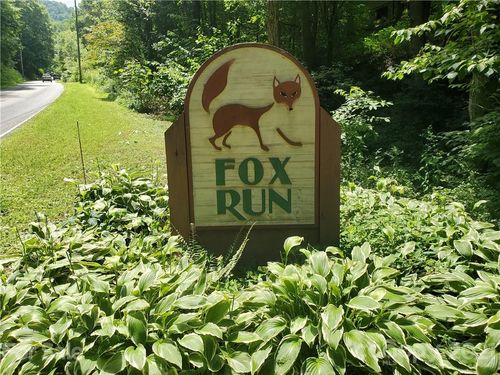 a-32 Fox Run Rd, Waynesville, NC, 28785-7284 | Card Image
