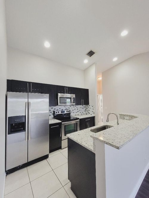 4536-4536 Oak Terrace Dr, Greenacres, FL, 33463-3700 | Card Image