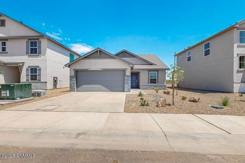 3085 San Jenaro Dr, Las Cruces, NM, 88012-8106 | Card Image